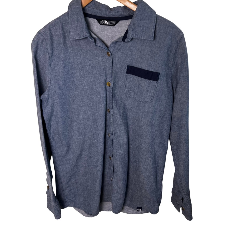 The North Face Womens Blue Chambray Cotton Button Down Shirt A3RTB FA18 Size M